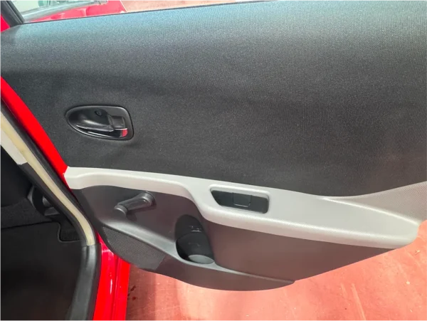 puerta-toyota-yaris