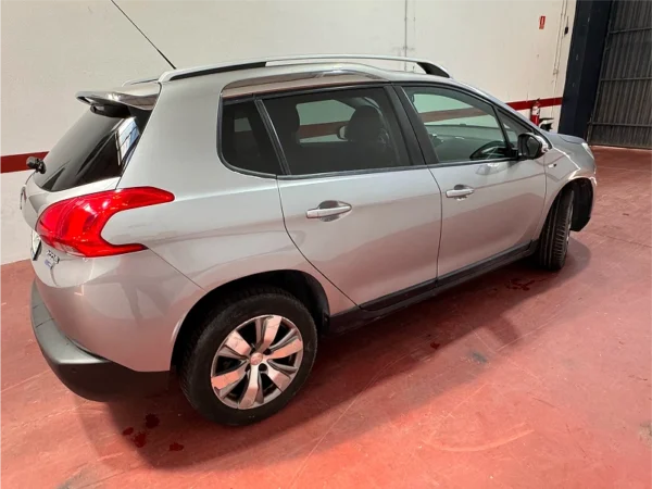 vista-lateral4-peugeot