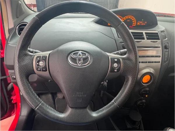 volante2-toyota-yaris
